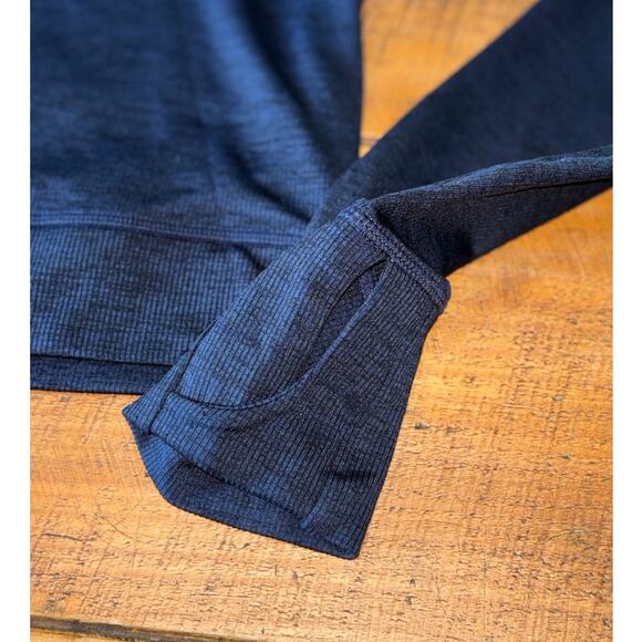 Prana Womens Navy Blue Cropped Ribbed Stretchy Athletic Top Thumbholes Large - Picture 4 of 8